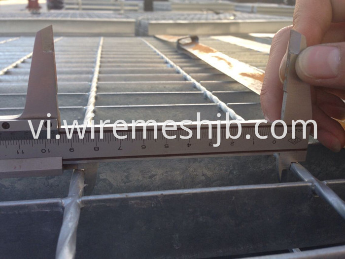 Steel Bar Grating Stair Treads